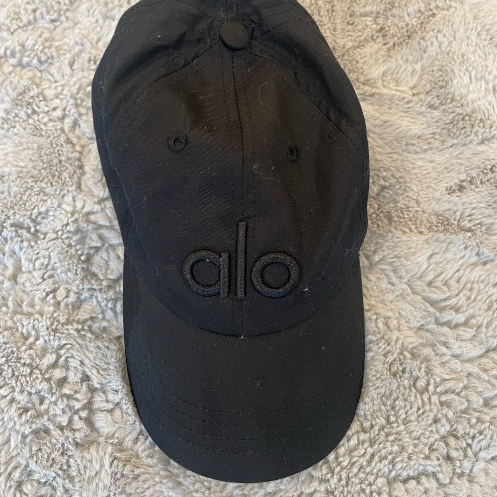 ALO Yoga Black Cap